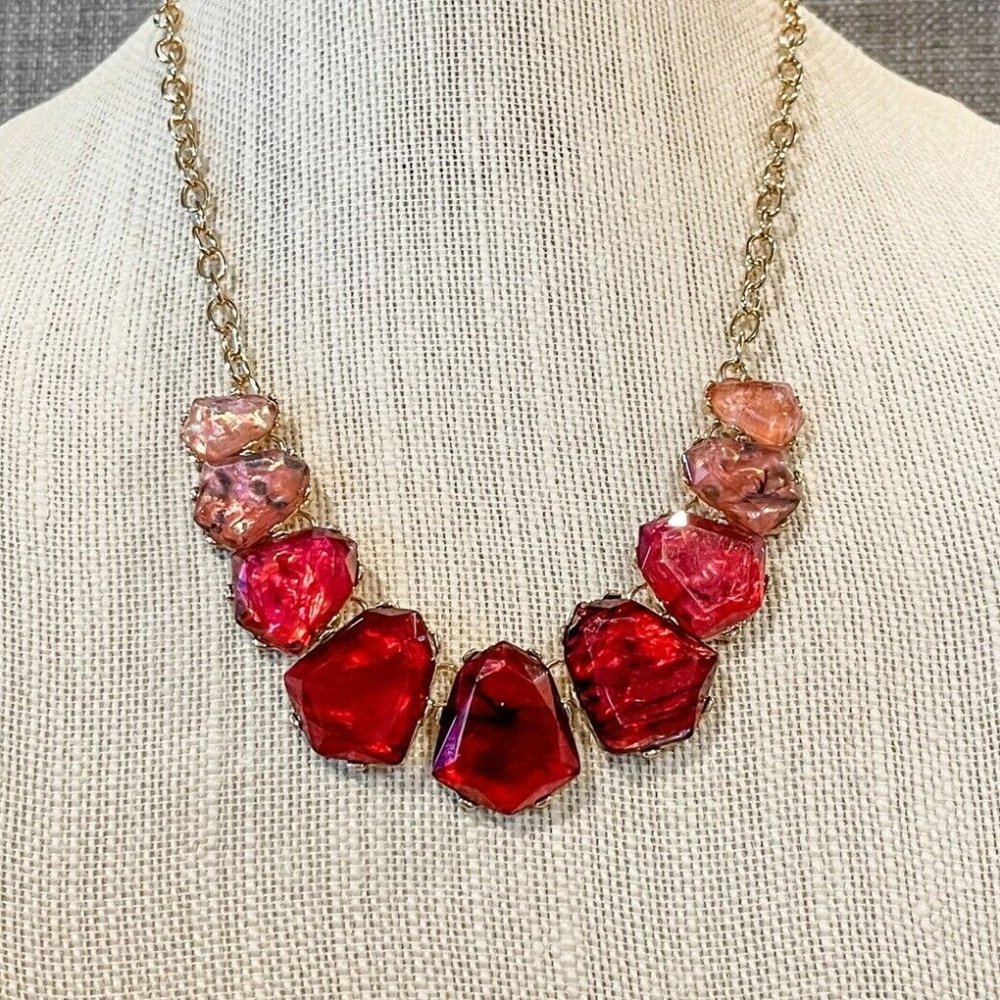 NWT Bella & Jack Ombre Necklace